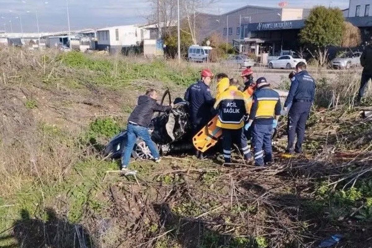 Kırmızı ışıkta geçince dereye uçtu : 2 yaralı