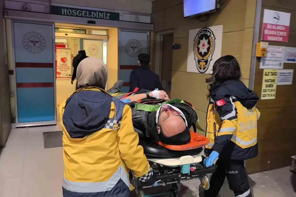 Bursa’da devrilen motosikletin sürücüsü ağır yaralandı