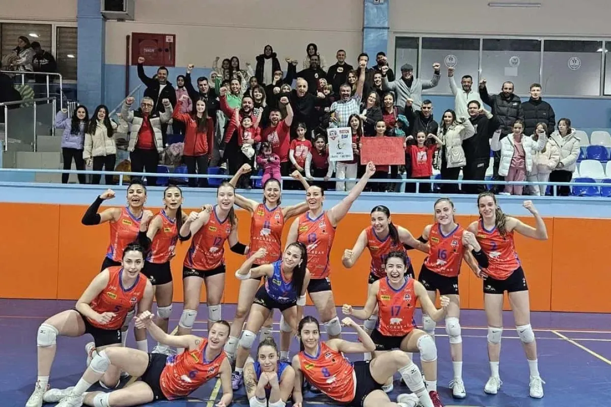Mehmet Ege İnşaat Orhaniyespor'dan 11’de 11