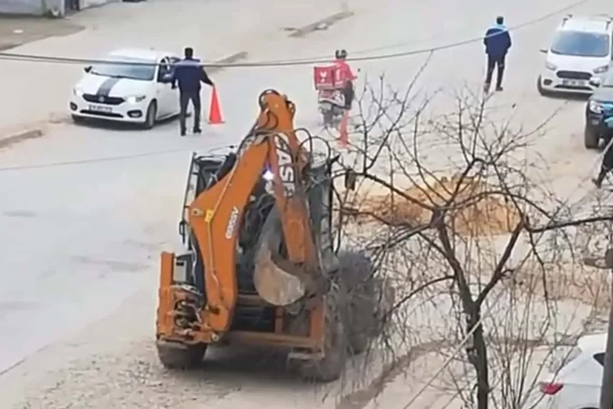 İnegöl’de Doğalgaz Borusu Patladı: Mahallede Büyük Panik