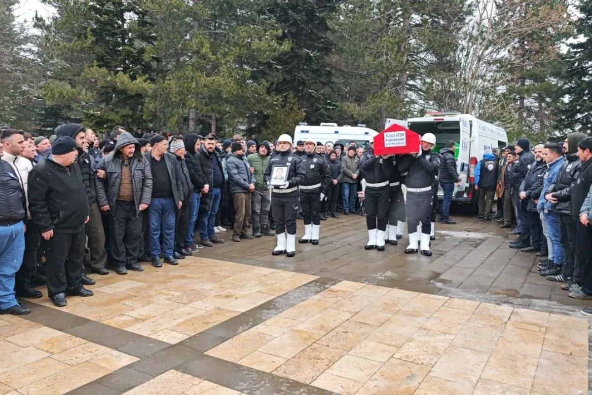 İnegöllü polis memuru gözyaşlarıyla son yolculuğuna uğurlandı