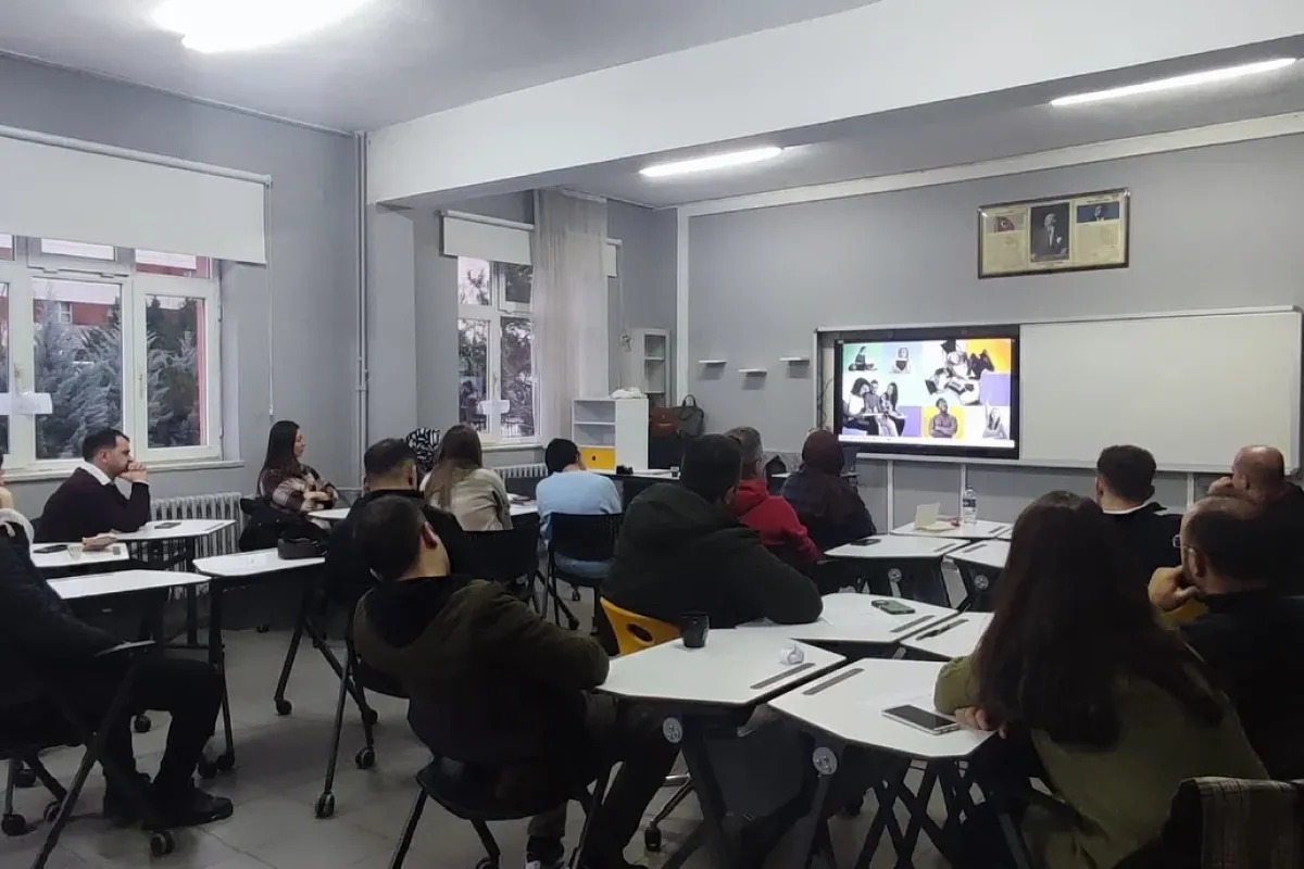 İnegöl’de Öğrenciler için Yenilikçi Sınıf Dönemi Başlıyor