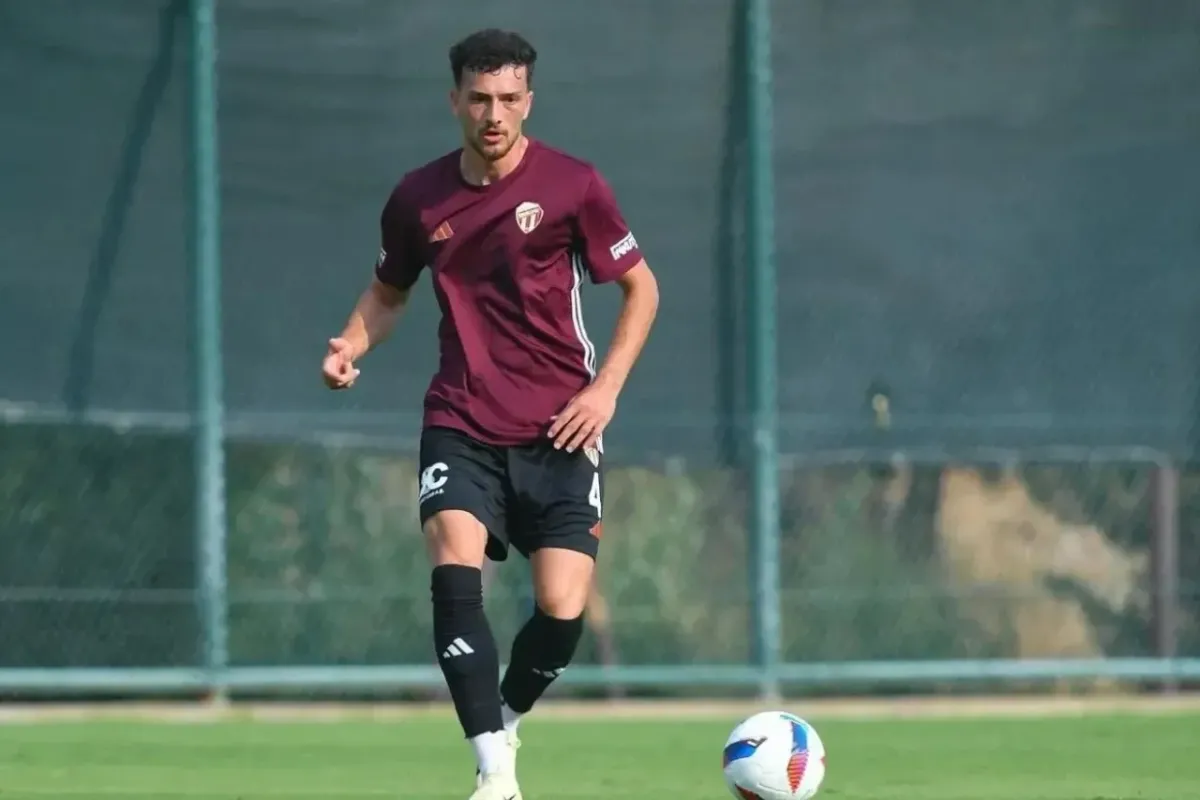 Transferin son gününde Sakarya'ya gitti