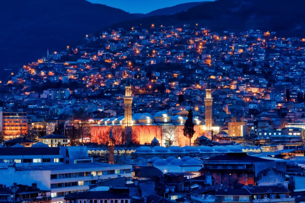 Bursa: Tarihi, Doğası ve Lezzetleriyle Benzersiz Bir Şehir