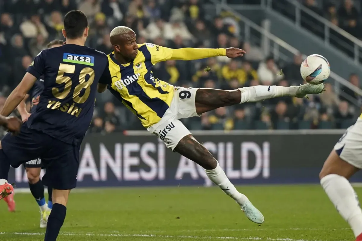 Fenerbahçe, Kasımpaşa'yı 3-1 Mağlup Etti Maçın Geniş Özeti