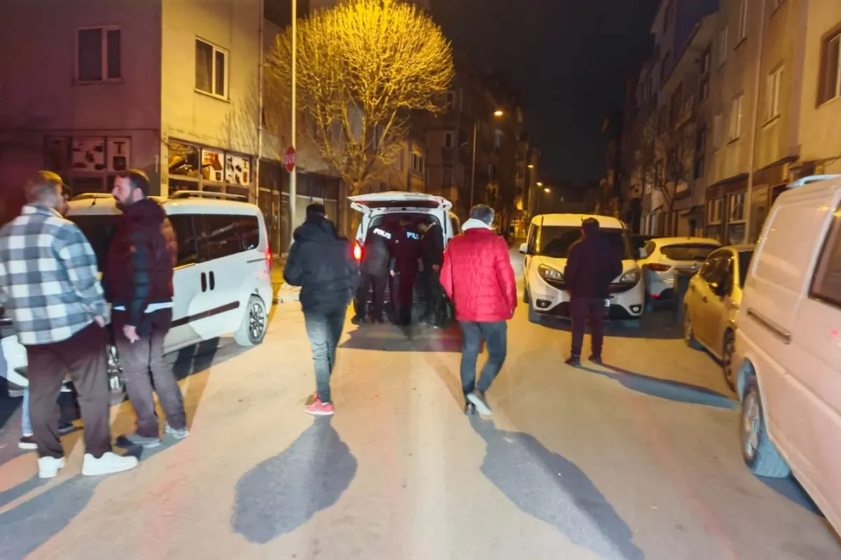 İnegöl'de mahalleli sokağa döküldü; 2 gözaltı