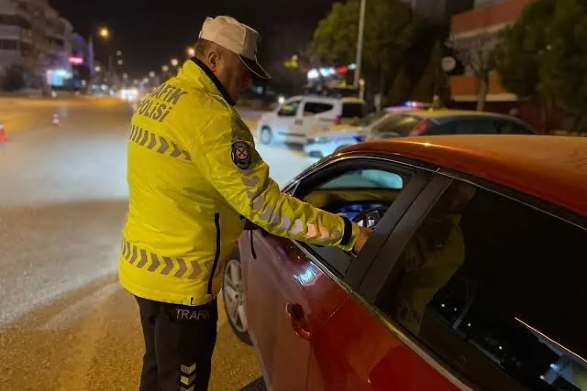 Trafikte Yeni Cezalar Geliyor! Hapis ve Ağır Para Cezaları Yolda
