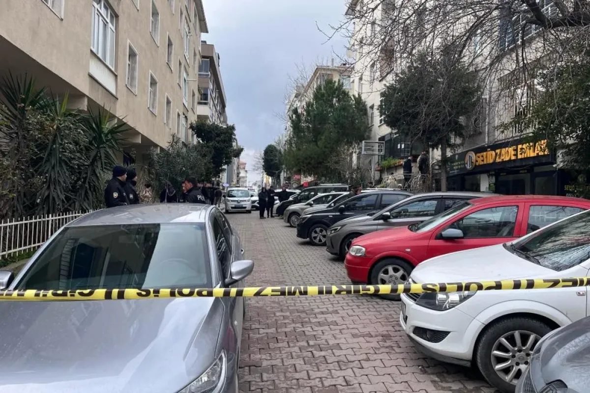 İstanbul'da Cinnet Geçiren Baba, Eşini ve 3 Çocuğunu Öldürdü