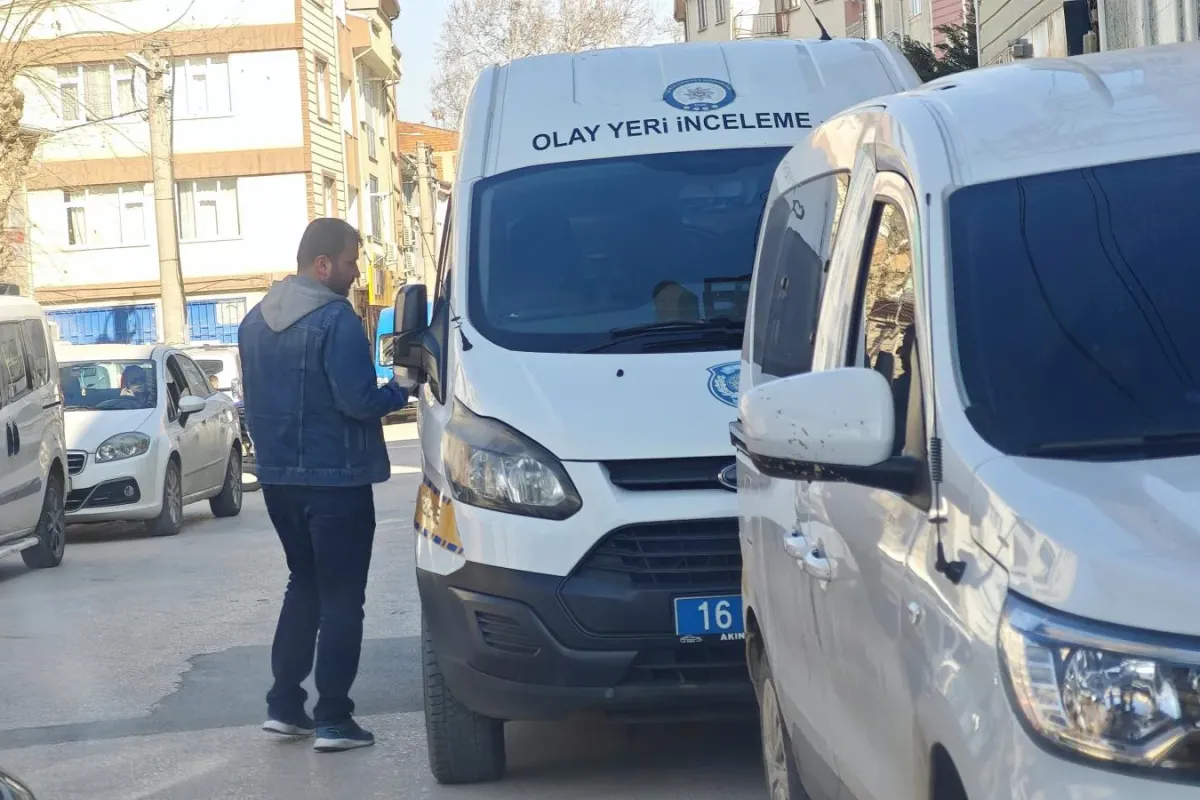 İnegöl'de kendini bacağından vurdu