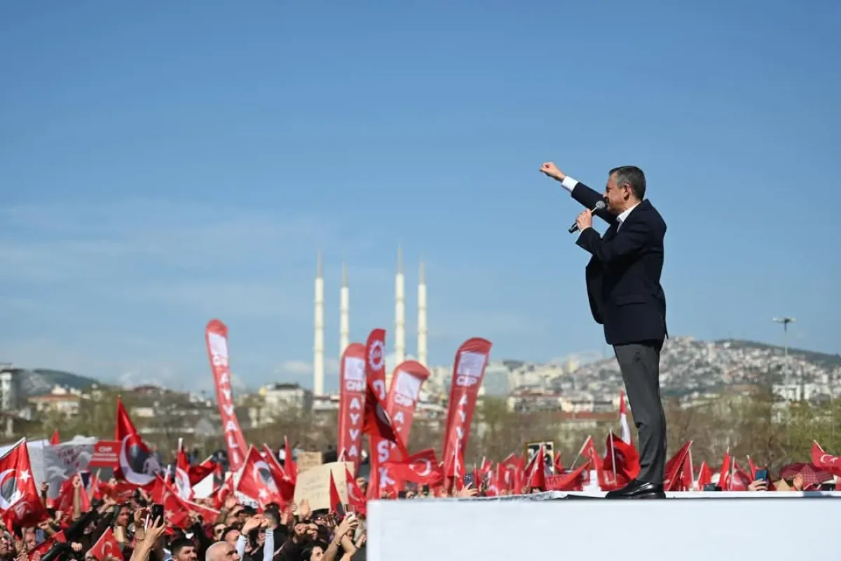 Özgür Özel’den Erdoğan’a Çağrı: 'Mahkeme TRT’den Yayınlansın'