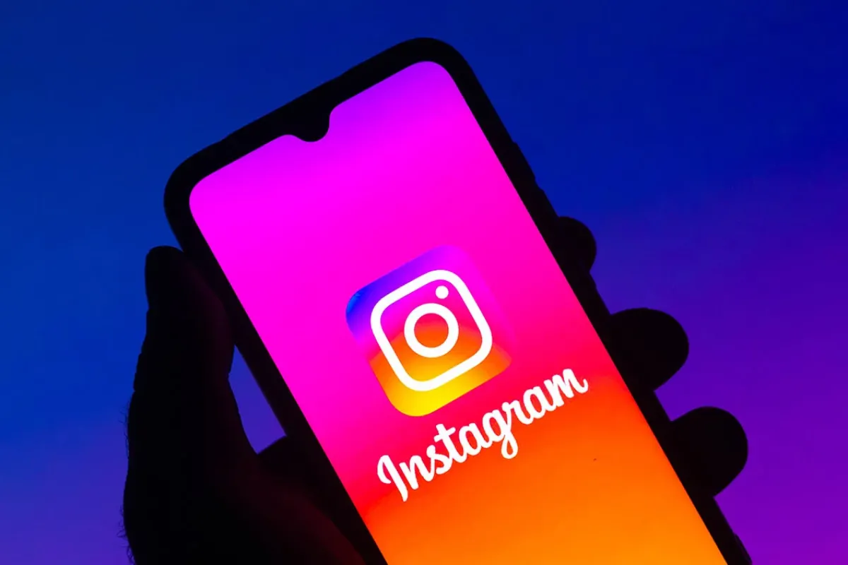 Instagram'a yaş sınırı geldi! Bakandan açıklama