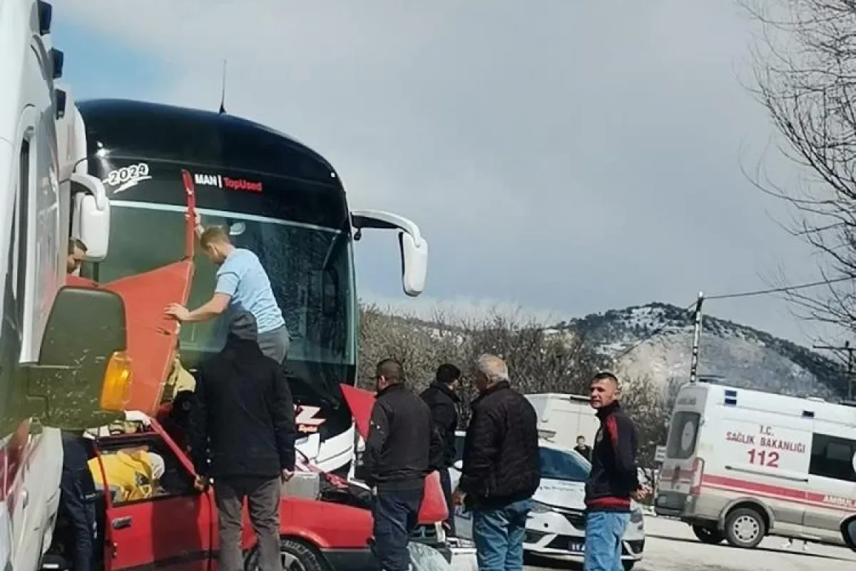 İnegöl yolunda kaza 1 ölü 1 ağır yaralı