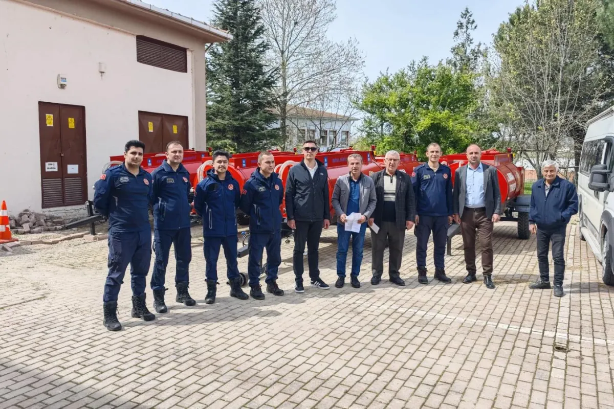 İnegöl’de 16 Kırsal Mahalleye Yangın Tankeri Teslim Edildi