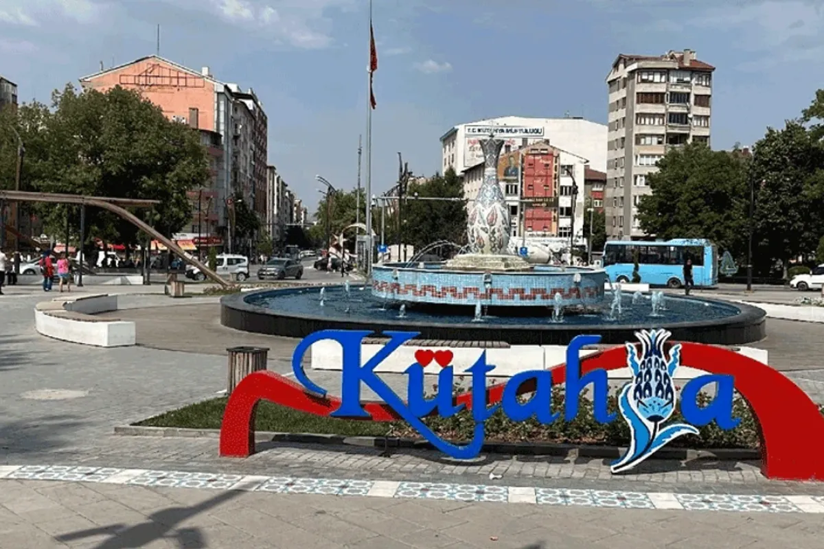 Kütahya Simav’da Peş Peşe Depremler: Okullar Tatil Edildi