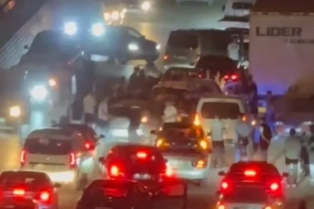 İnegöl'de gençlerin kavgası kamerada