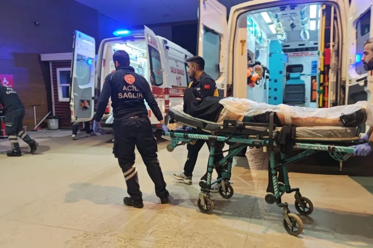 Sanayide Alacak Kavgası 2 Kişiyi Silahla Vurdu