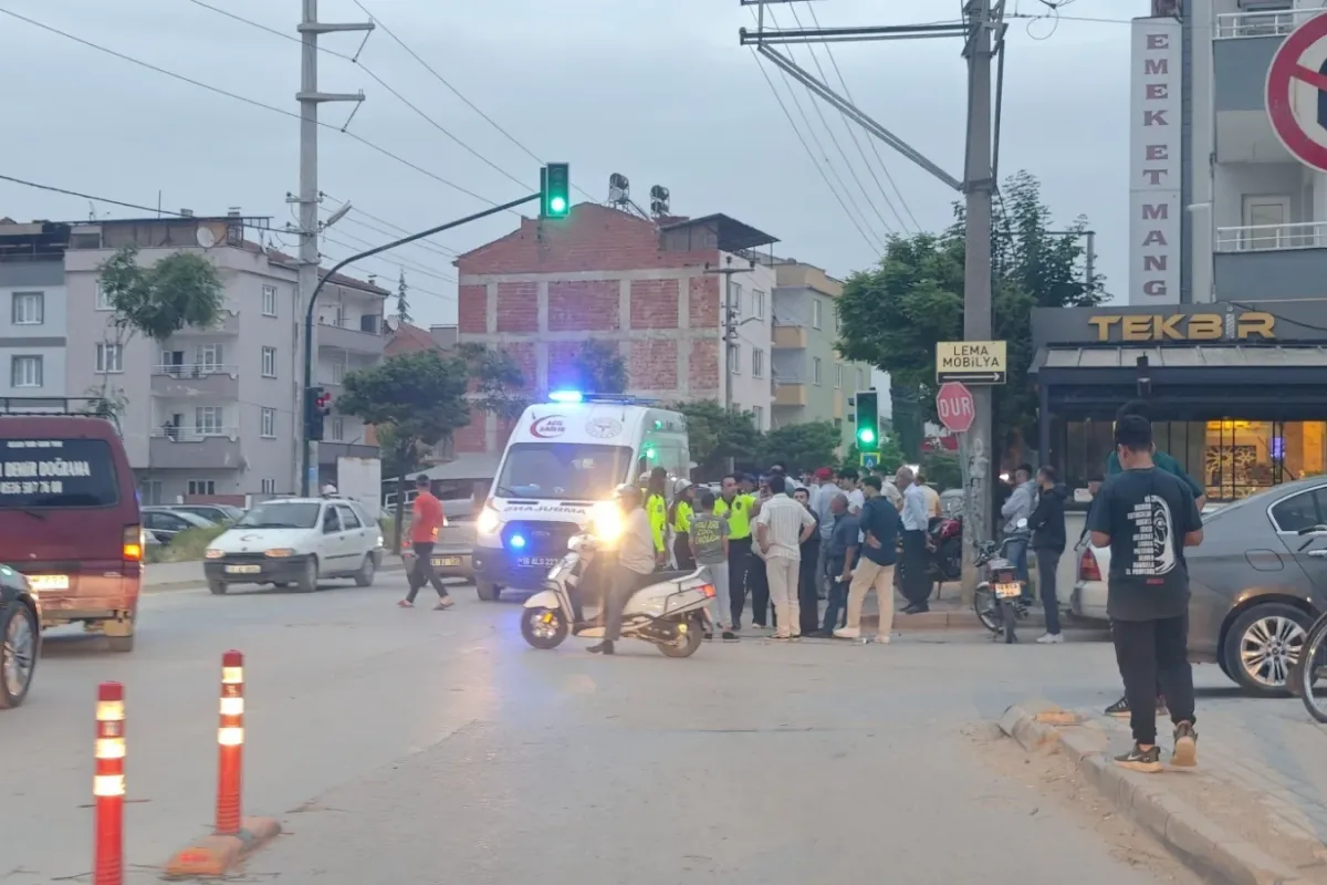 2 Genç Yaralandı İnegöl’de Korkutan Kaza