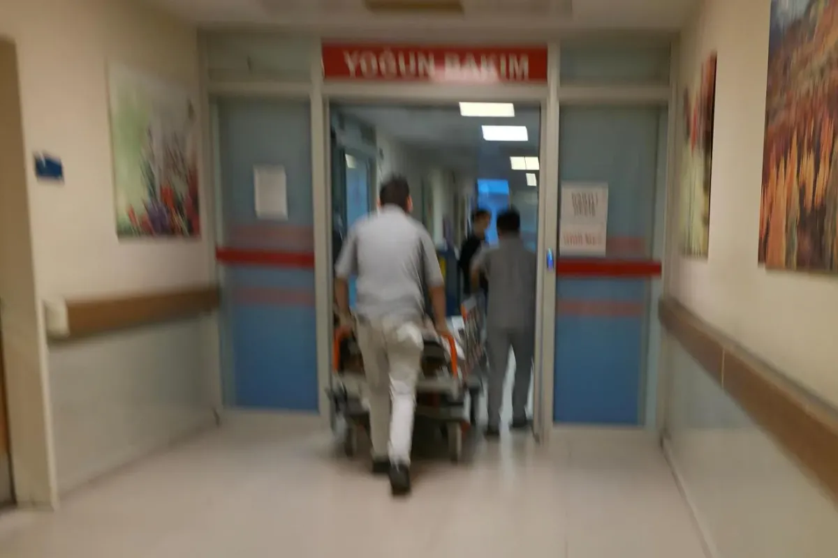 İnegöl'de kavgada bir kişi sırtından bıçaklandı