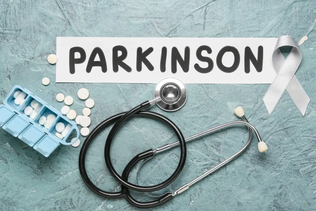 Parkinson Hastalığı Nedir? Neden Olur? Belirtileri Nelerdir?