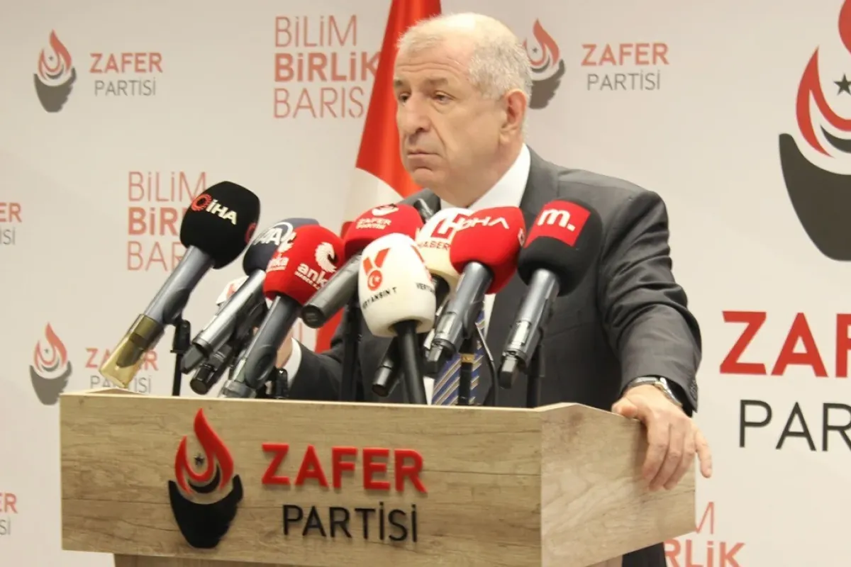 Ümit Özdağ tahliye edildi