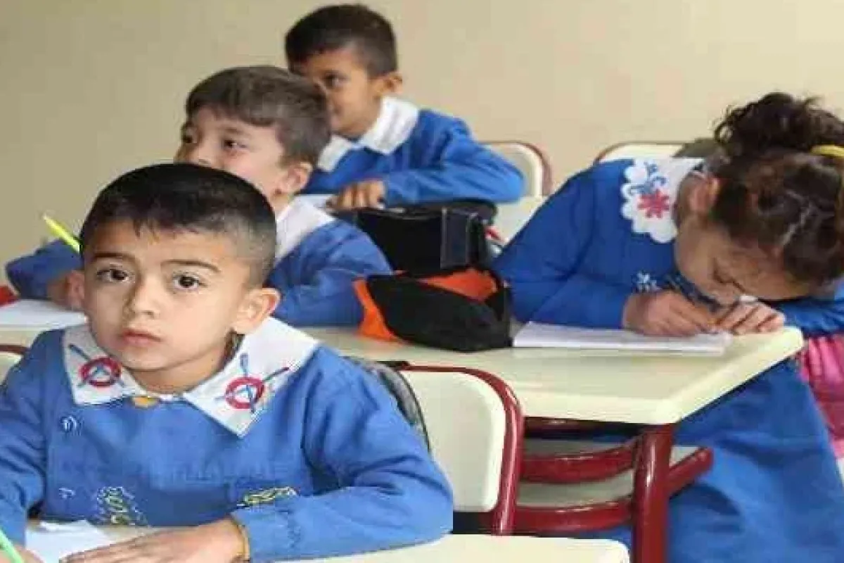 Okullarda kıyafet kuralı yeniden değişiyor!