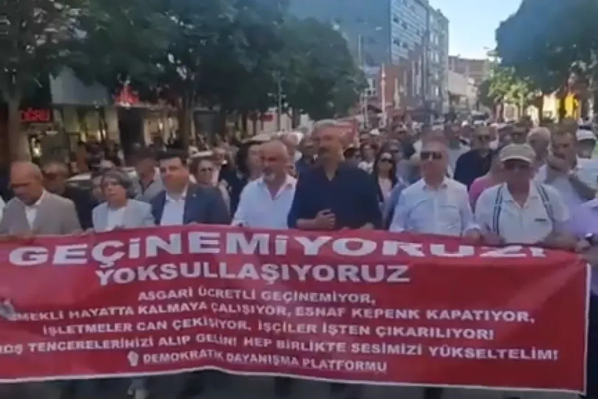 İnegöl'de tencere tavalı geçinemiyoruz eylemi
