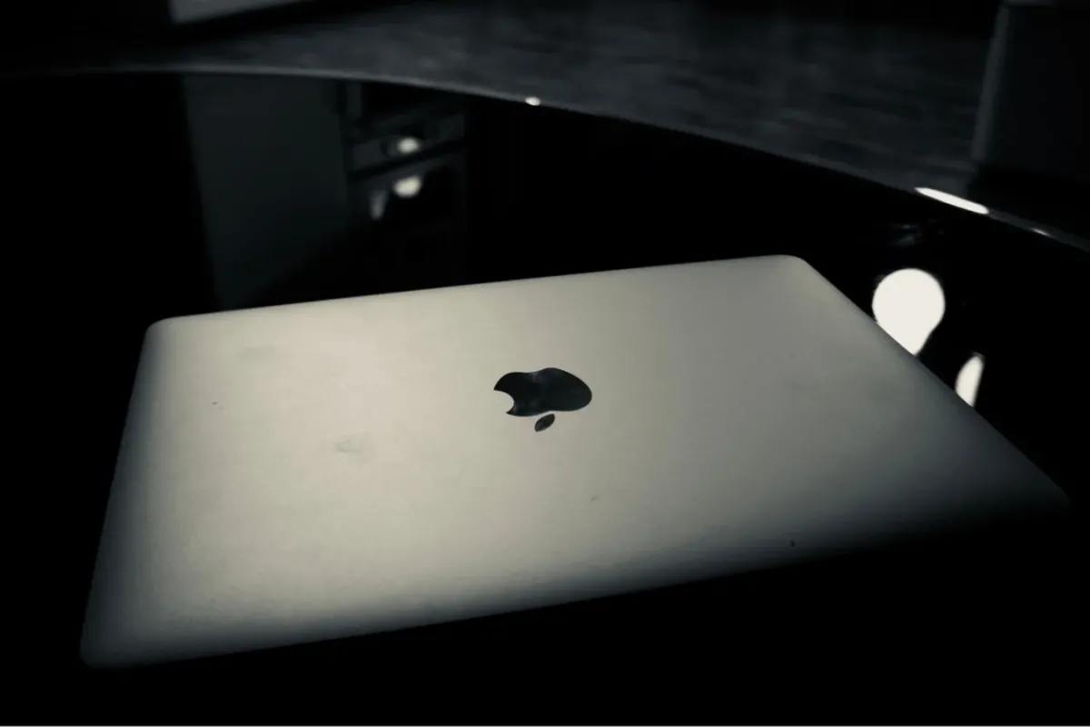 Apple’ın Yeni Sürprizi: iPhone 16 Çipli MacBook