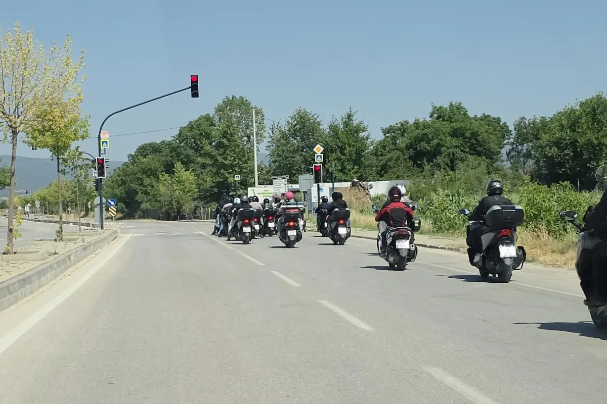 İnegöl’de Motorcular Trafikte Örnek Oldu