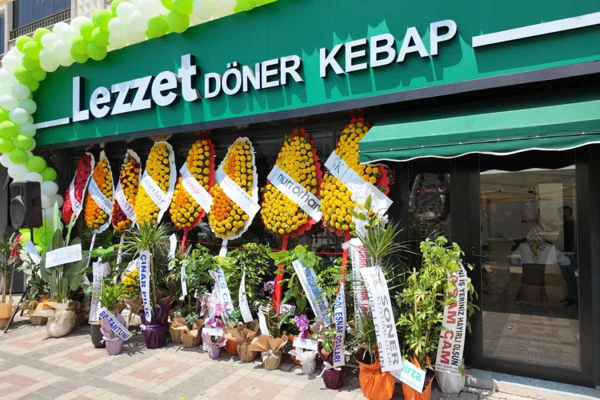 Lezzet Döner 2. şubesini Adliye karşısında açtı