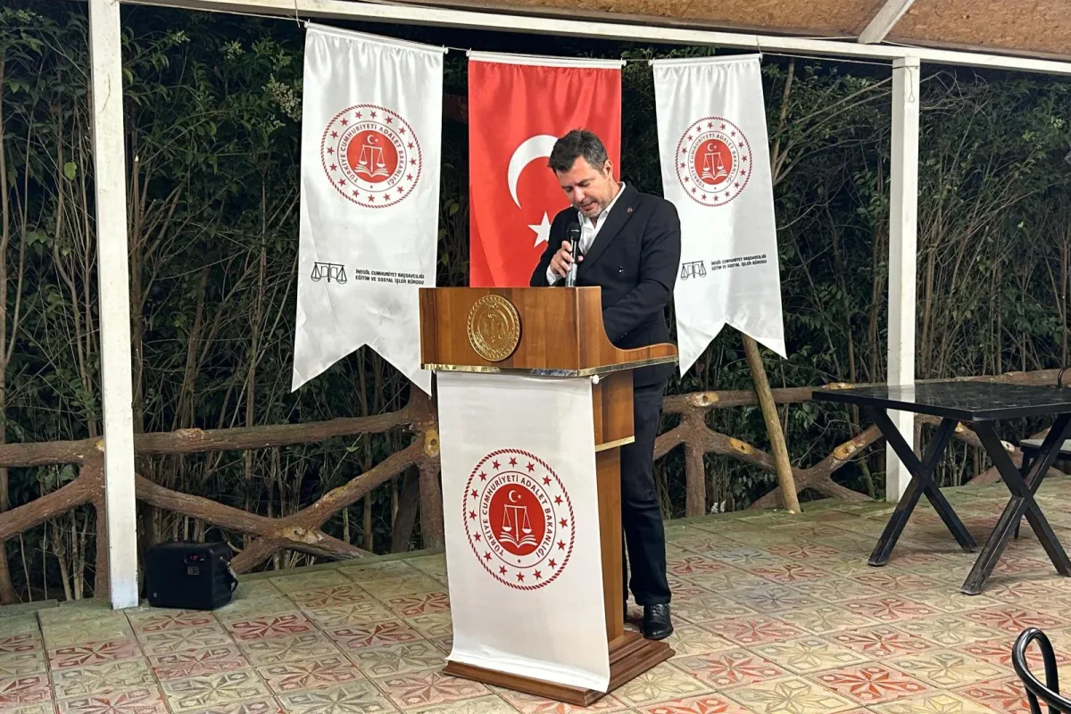 İnegöl'de 8 adliye personeline veda!