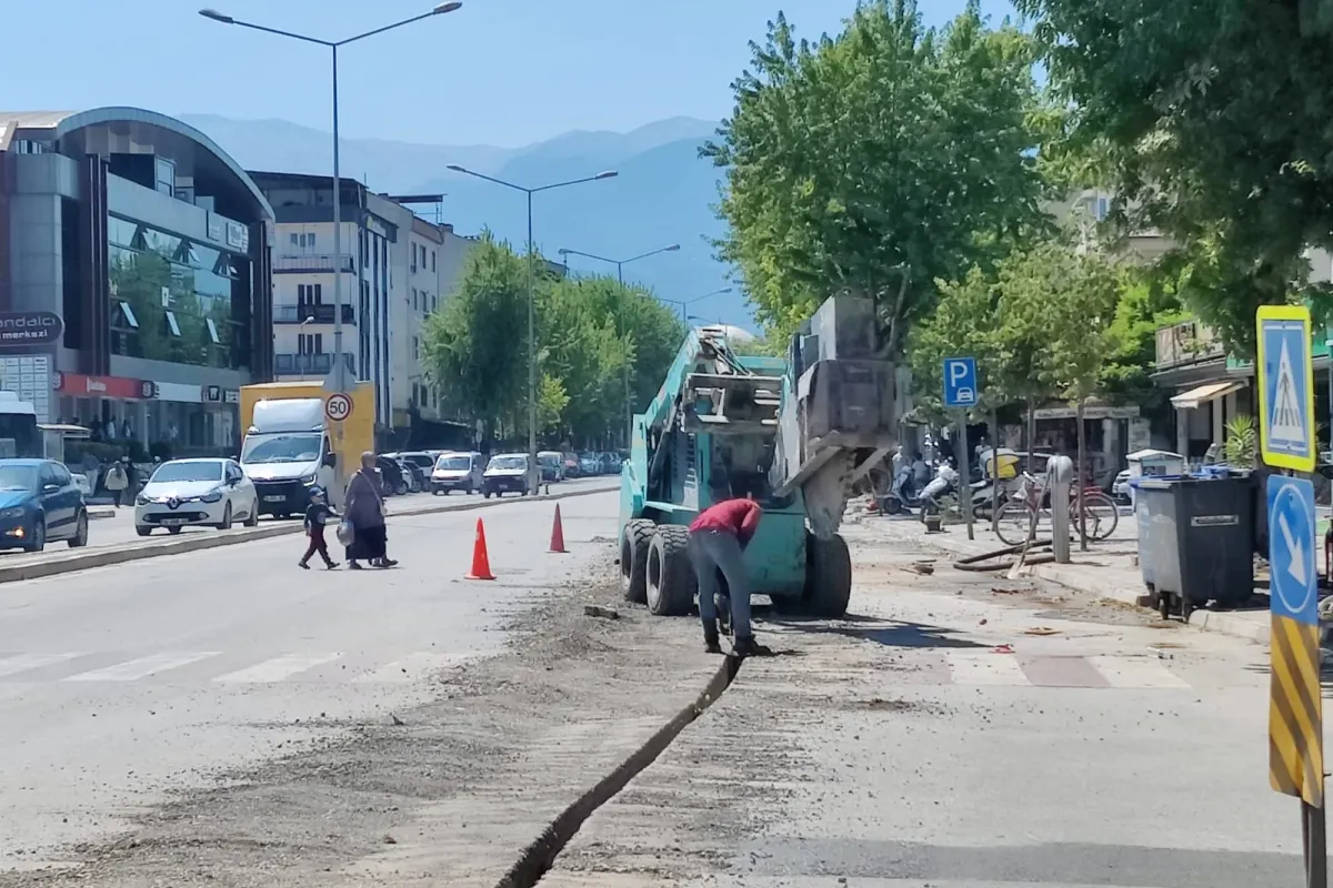 Aynı Yol Defalarca Kazılıyor, Hesap Sorulmayacak mı?