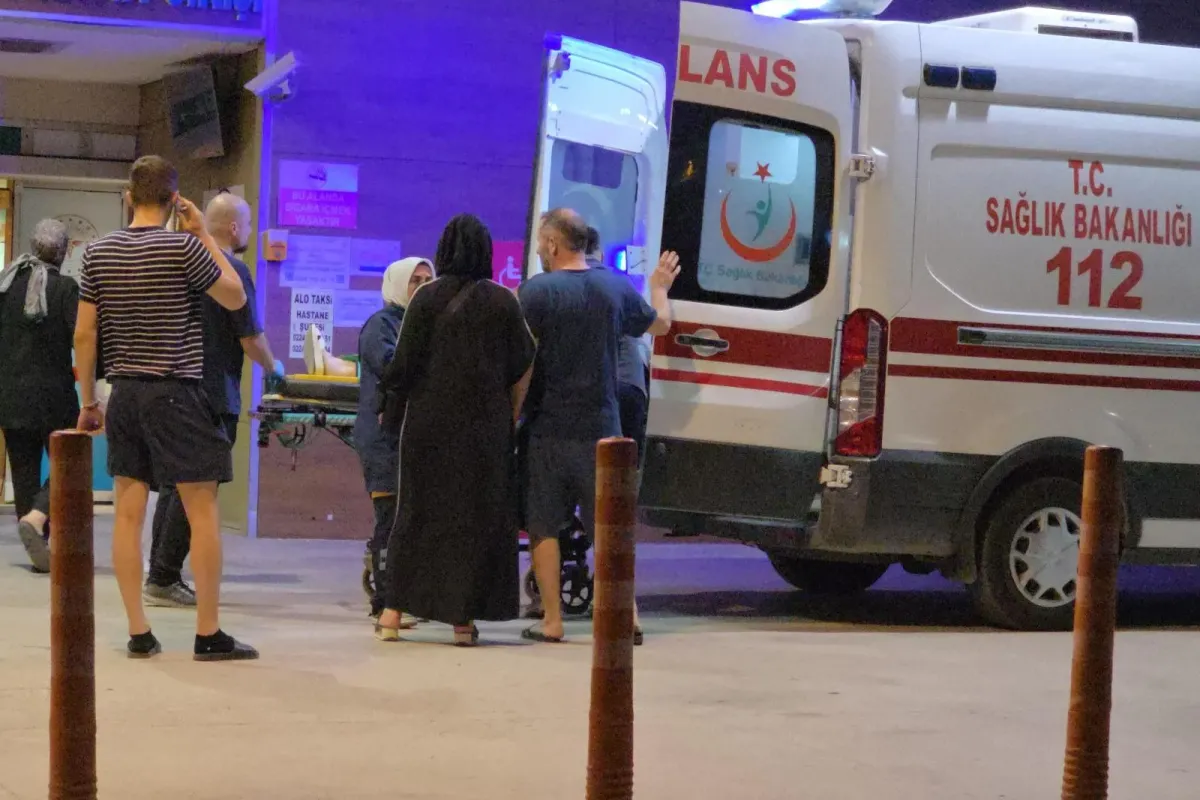 İnegöl'de feci kaza: 17 Yaşındaki Genç Ağır Yaralandı