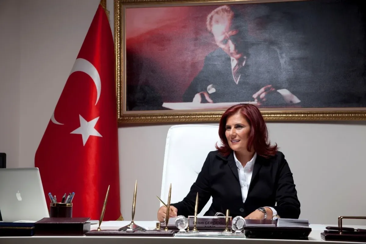 Aydın Büyükşehir Belediye Başkanı Özlem Çerçioğlu Kimdir?