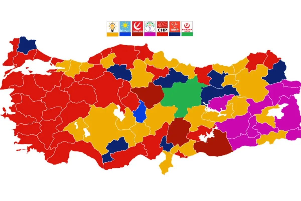 Yerel seçim sonrası AK Parti'ye büyük katılım