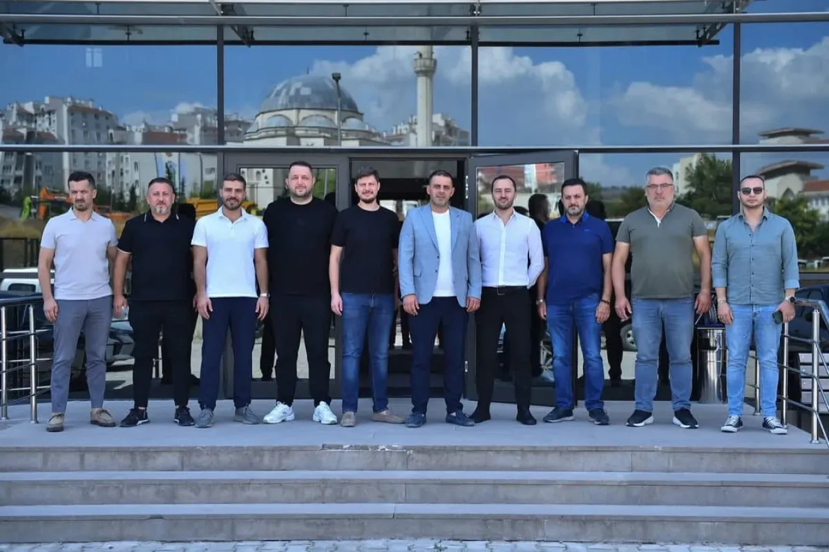 İMOS’tan İnegölspor’a maddi destek