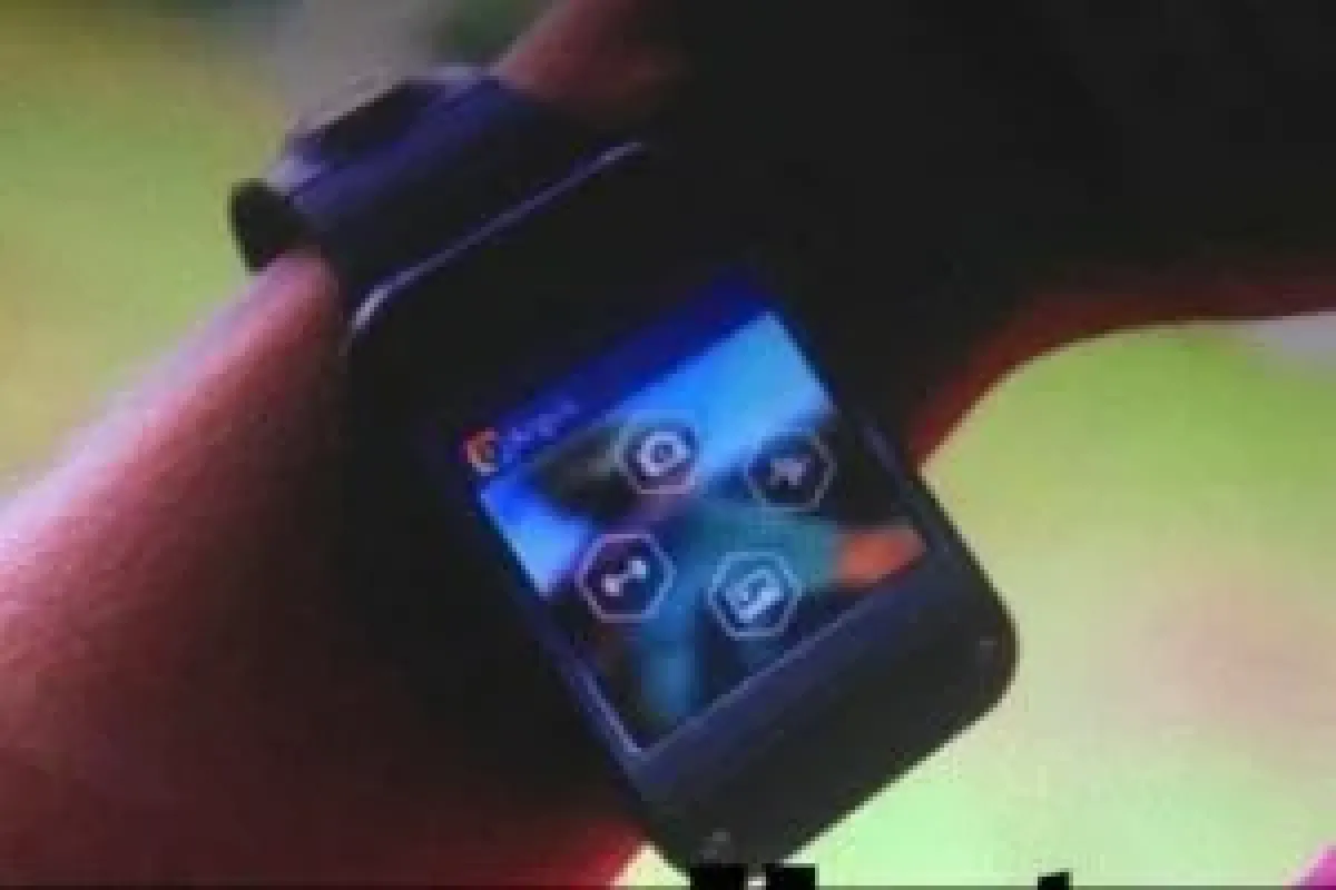 Galaxy Gear'in görüntüleri sızdırıldı