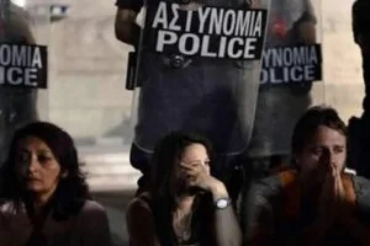 Yunanistandan acı reçeteye onay