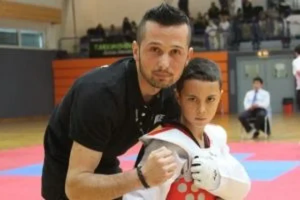 11 yaşındaki tekvandocu dikkat çekiyor