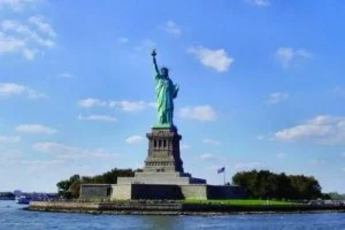 New York zirvede