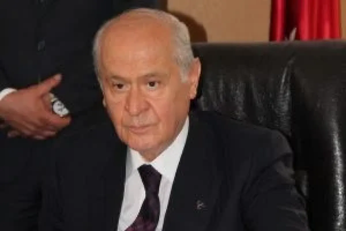 ''Taziye mesajına'' tepkisi sürüyor