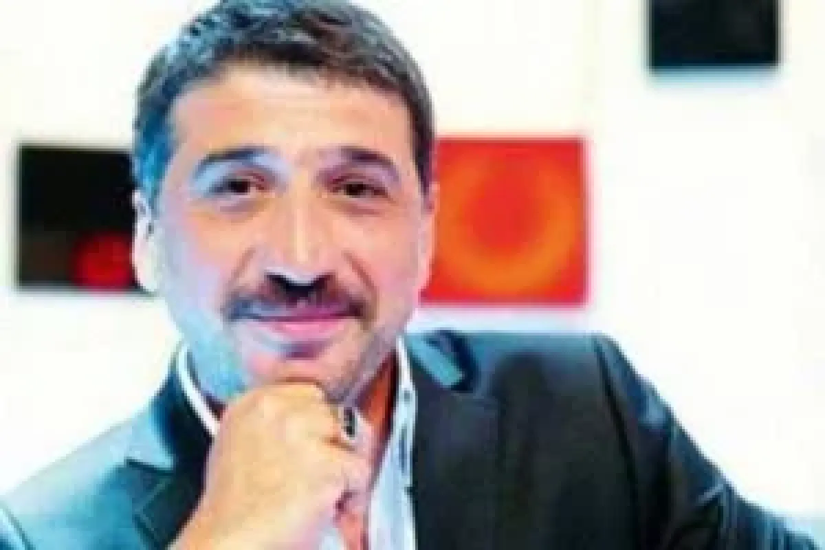 Cem Davrandan mesaj yüklü tweet..
