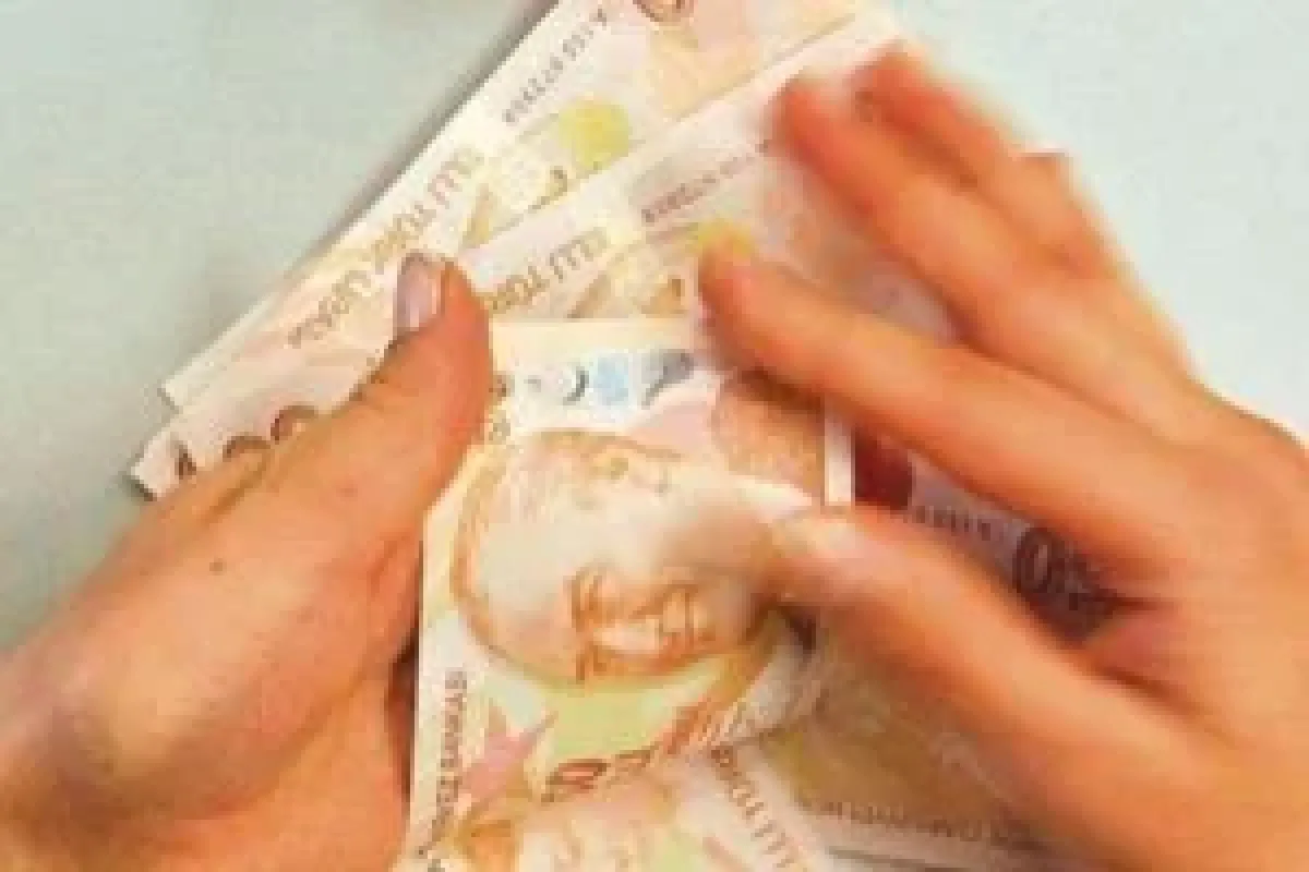 Faizlerin yükselmesi bankaların k&acirc;rını düşürür