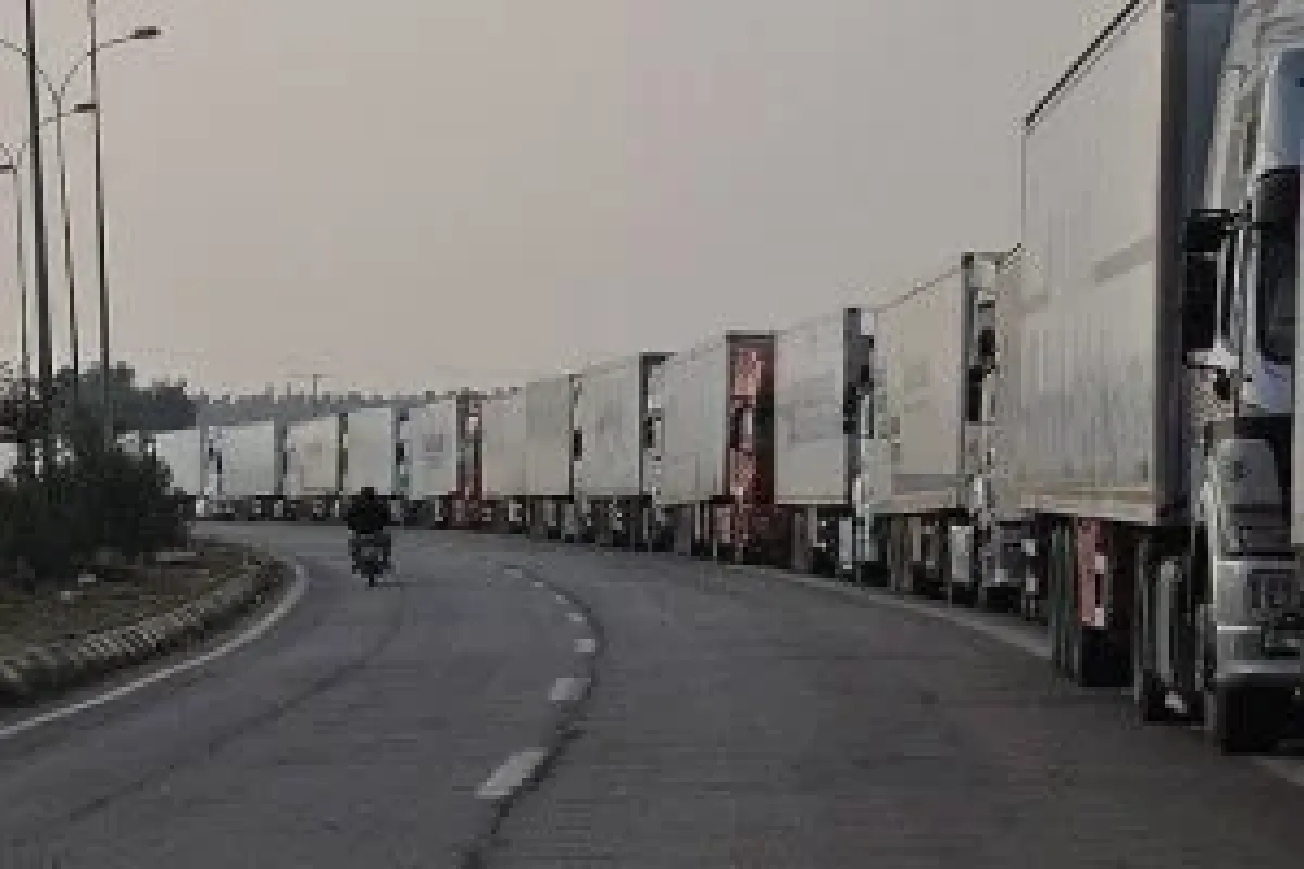 İpsala'da 16 kilometrelik kuyruk
