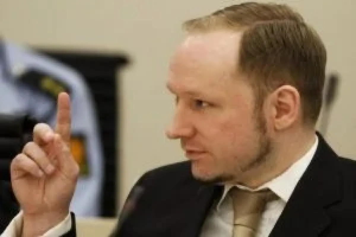 Breivik, hücresinde üniversite eğitimi görebilir