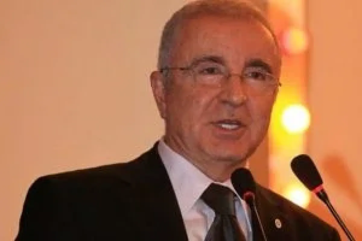 Aysaldan çok sert tepki