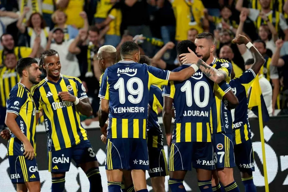 Fenerbahçe Evinden Galibiyetle Ayrıldı