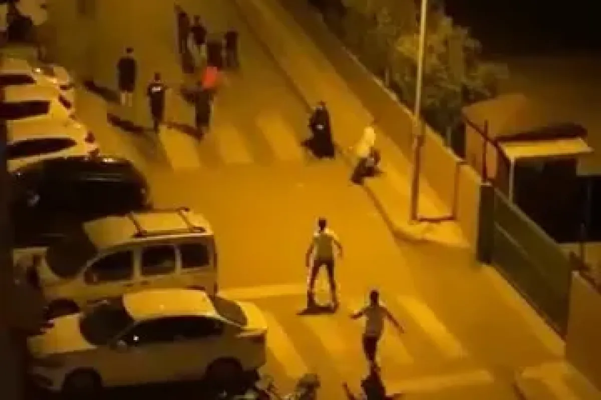 Gençler kaosa neden oldu: Yumruklar havada uçuştu