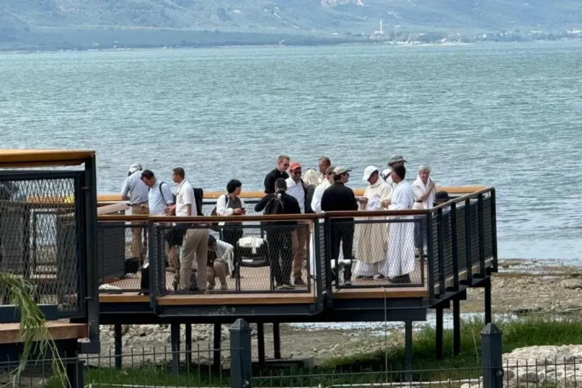 Papa'nın gelmesine aylar kala o gölde yapılan ayinler dikkat çekti