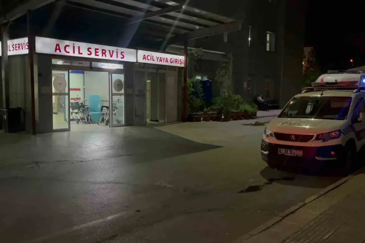 Bursa’da yeğenini erkek arkadaşıyla yakalayan amca dehşet saçtı