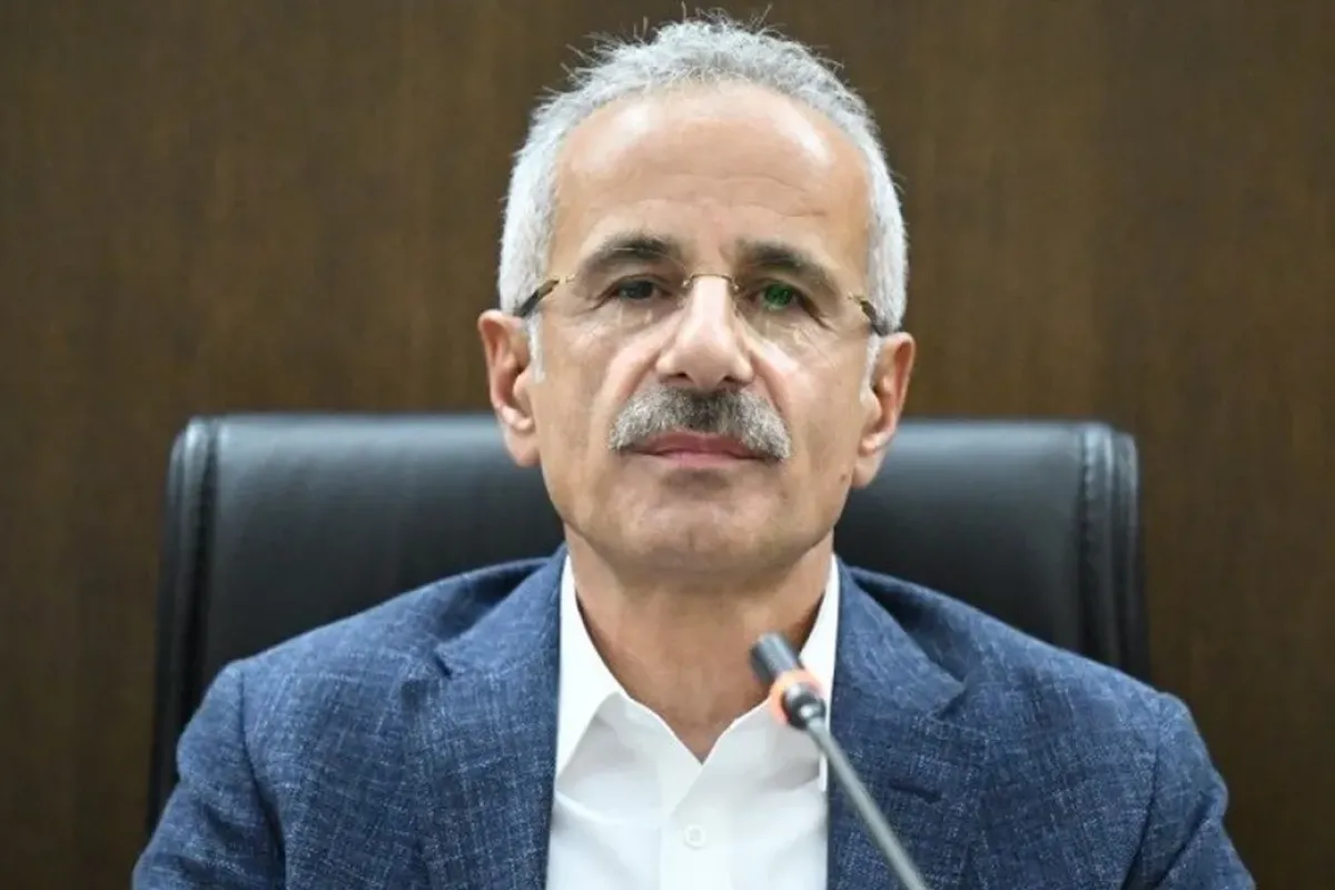 Bakan Uraloğlu kendini ihbar etti